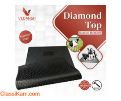 Animal Mat – Diamond Top Bottom Button